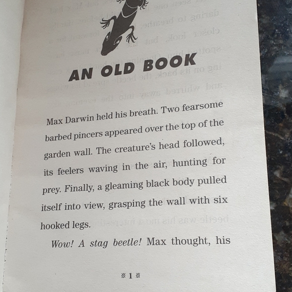 3/$12 - Book Battle Bugs The Lizard War - Picture 3 of 4